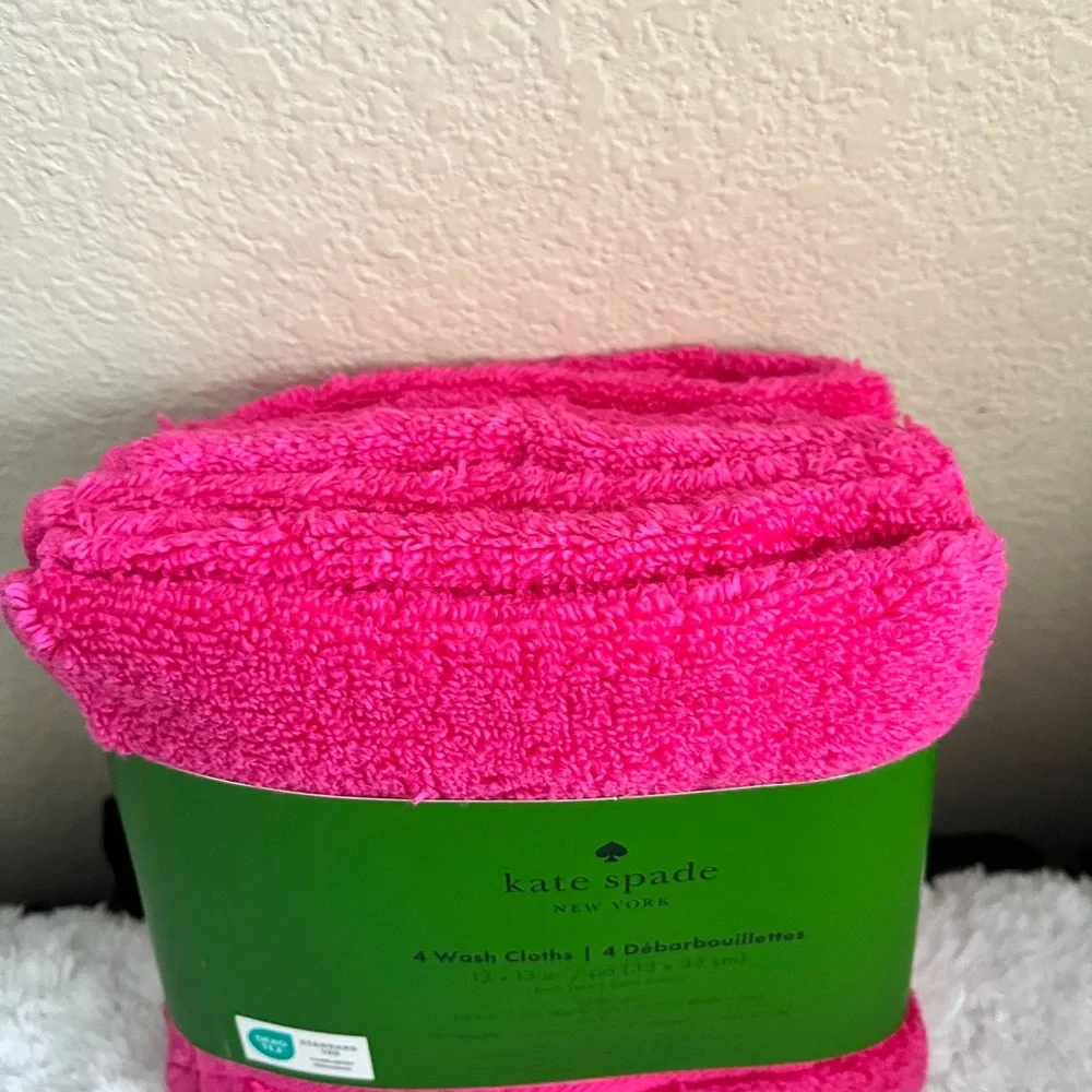 Kate Spade Barbie Pink Wash Cloths Set of 4 NWT